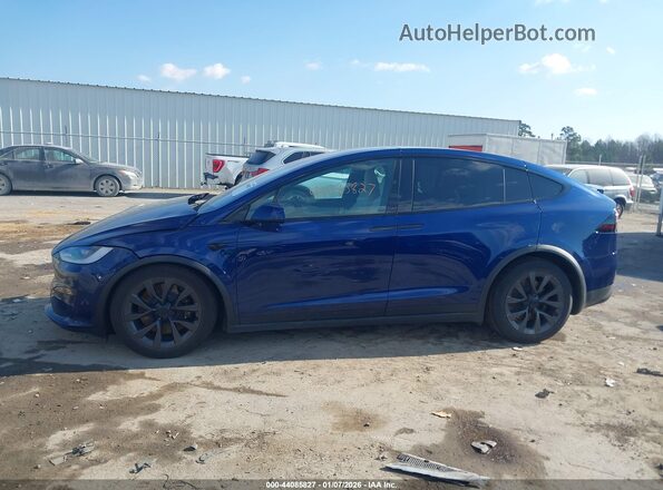7SAXCBE57RF458853 2024 TESLA MODEL X Blue Widok wnętrza 360 stopni