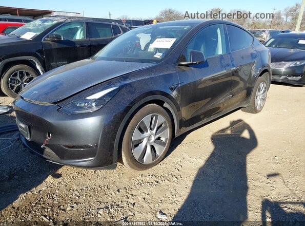 2024 TESLA MODEL Y RWD