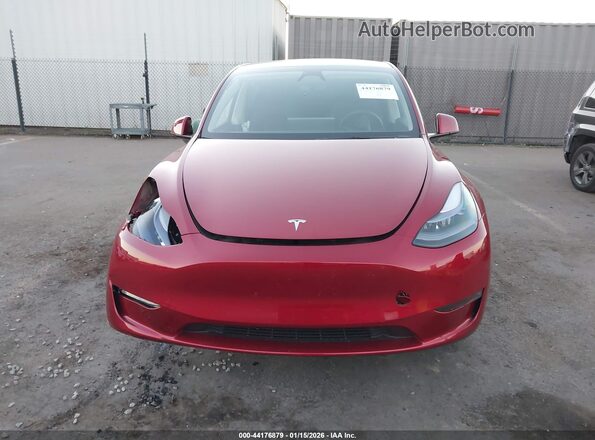 7SAYGDED6RF129542 2024 TESLA MODEL Y Burgundy Вид щитка приладів