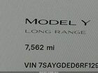 2024 Tesla Model Y Rwd Burgundy vin: 7SAYGDED6RF129542