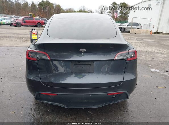 7SAYGDED8SA375060 2025 TESLA MODEL Y Черный 