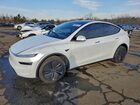 2026 Tesla Model Y White vin: 7SAYGDEE0TA475521