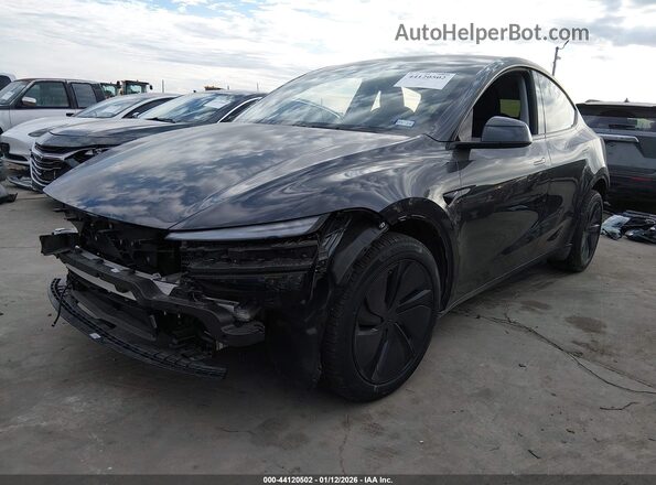 7SAYGDEE1TA409107 2026 TESLA MODEL Y Gray Передня ліва чверть