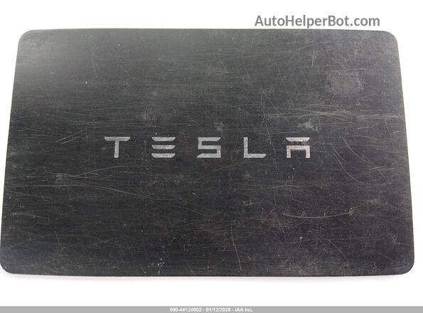 7SAYGDEE1TA409107 2026 TESLA MODEL Y Gray Вид панелі приладів