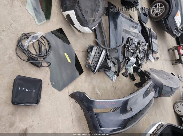 7SAYGDEE1TA409107 2026 TESLA MODEL Y Gray Вид щитка приладів