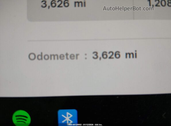 7SAYGDEE1TA409107 2026 TESLA MODEL Y Gray 