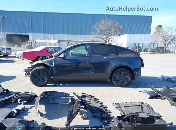 7SAYGDEE1TF341992 2026 TESLA MODEL Y Черный Панорамный вид салона 360°