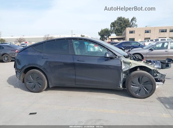 7SAYGDEE1TF341992 2026 TESLA MODEL Y Черный Вид задней части салона