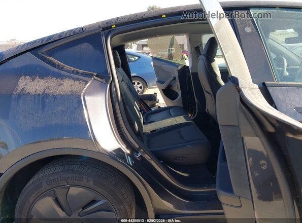 7SAYGDEE1TF341992 2026 TESLA MODEL Y Черный Вид наклейки с VIN-кодом
