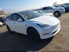 2022 Tesla Model Y Long Range Dual Motor All-wheel Drive Белый vin: 7SAYGDEE4NF385049