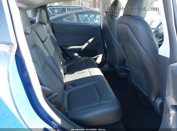 7SAYGDEE6RA220297 2024 TESLA MODEL Y Blue Widok naklejki z numerem VIN