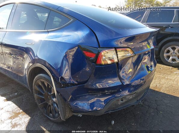 7SAYGDEE6RA220297 2024 TESLA MODEL Y Blue Widok z przodu
