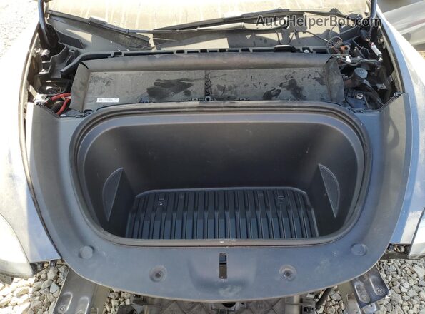 7SAYGDEE8PA153084 2023 TESLA MODEL Charcoal უკანა სალონის ხედი