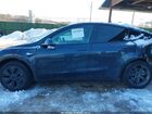 2025 Tesla Model Y Long Range Dual Motor All-wheel Drive Gray vin: 7SAYGDEE8SA367257