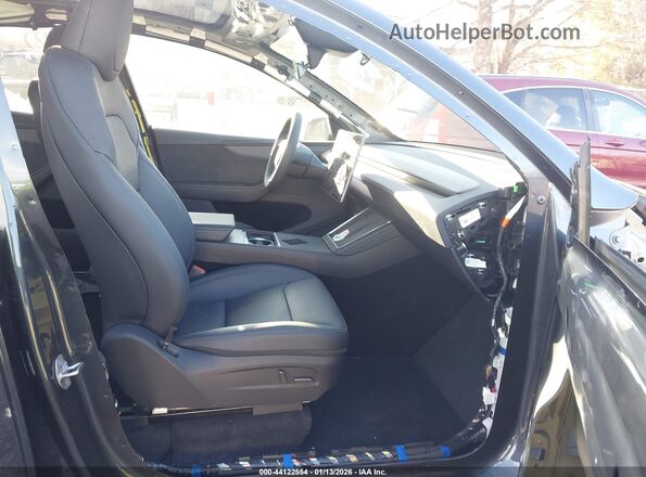 7SAYGDEE8TA460619 2026 TESLA MODEL Y Black Вид салону спереду