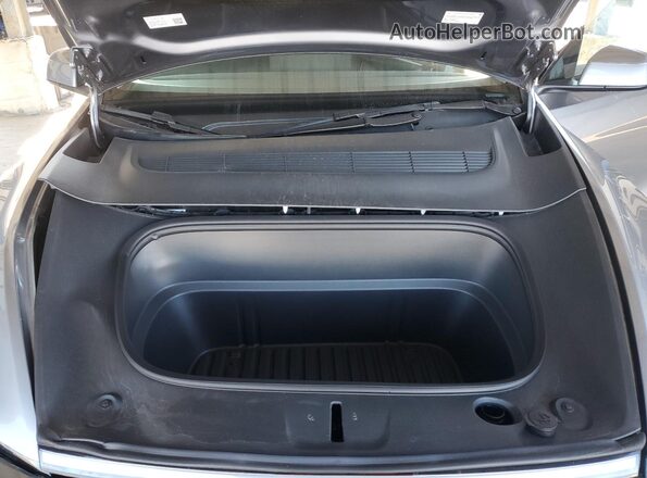 7SAYGDEE8TF328964 2026 TESLA MODEL Silver Rear interior view