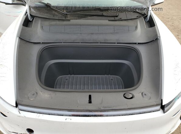 7SAYGDEEXTF340761 2026 TESLA MODEL Белый Вид подкапотного пространства