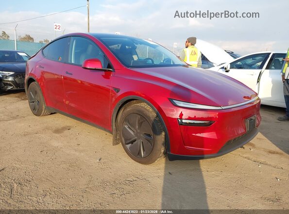 7SAYGDEEXTF403258 2026 TESLA MODEL Y Red Przód prawy