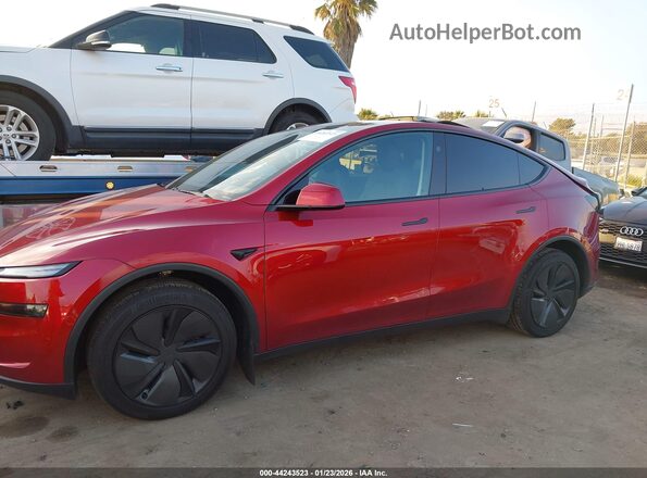 7SAYGDEEXTF403258 2026 TESLA MODEL Y Red Widok wnętrza 360 stopni