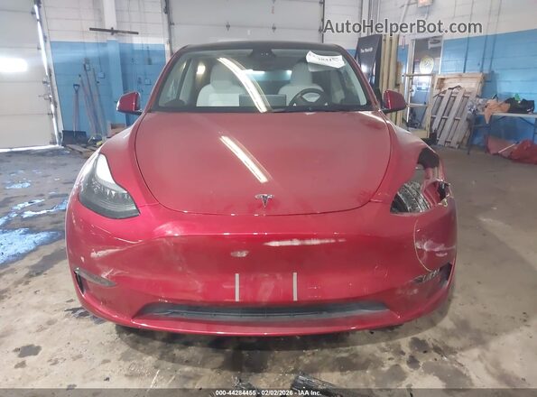 7SAYGDEFXSA352414 2025 TESLA MODEL Y Red Սարքավորումների վահանակի տեսք