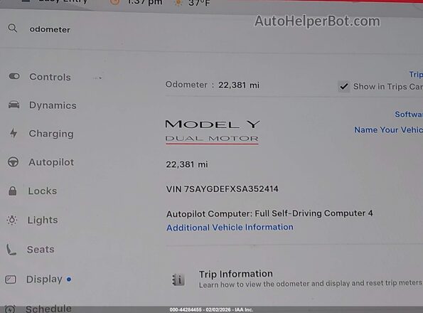 7SAYGDEFXSA352414 2025 TESLA MODEL Y Red 