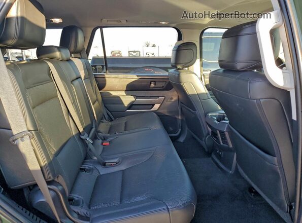 7SVAAABA1PX003235 2023 TOYOTA SEQUOIA Зеленый Вид задней части салона