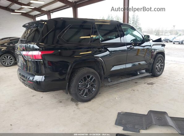 7SVAAABA4RX021151 2024 TOYOTA SEQUOIA Черный Задняя правая четверть