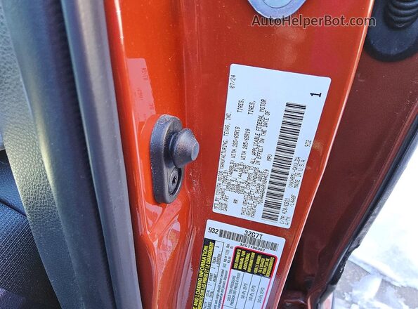 7SVAAABA6RX044219 2024 TOYOTA SEQUOIA Orange Vista de la etiqueta del VIN