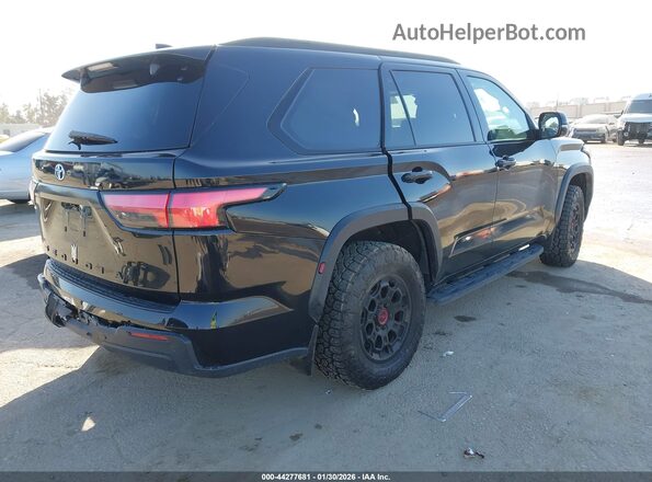 7SVAAABA8PX019870 2023 TOYOTA SEQUOIA Черный Задняя правая четверть