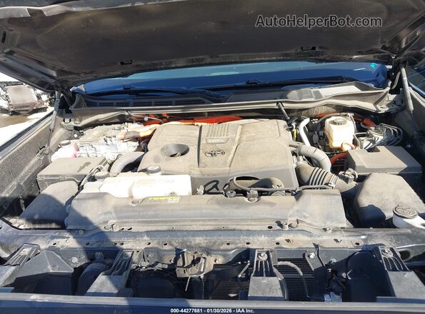 7SVAAABA8PX019870 2023 TOYOTA SEQUOIA Черный Вид сзади