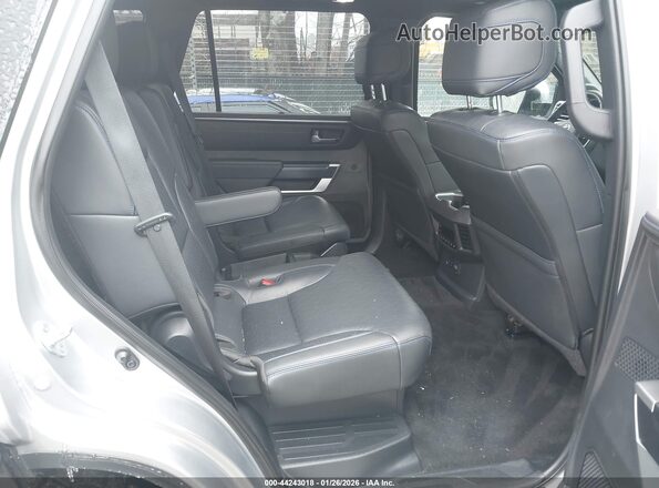 7SVAAABA9RX028385 2024 TOYOTA SEQUOIA Серый Вид наклейки с VIN-кодом