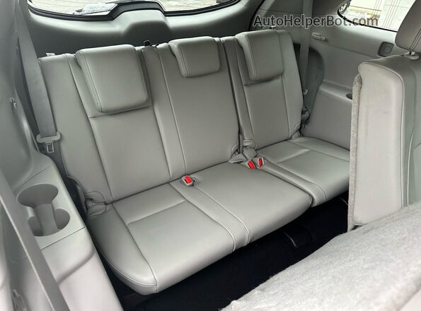 5TDJZRFH3JS556605 2018 TOYOTA HIGHLANDER Gray Widok naklejki z numerem VIN
