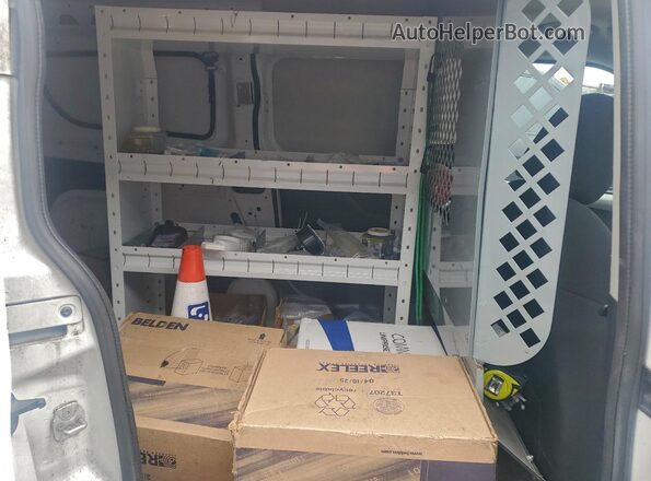 ZFBERFAB7H6E01932 2017 RAM PROMASTER Белый Вид задней части салона