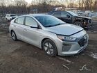 2017 Hyundai Ioniq Blue Серебряный vin: KMHC65LC1HU032292