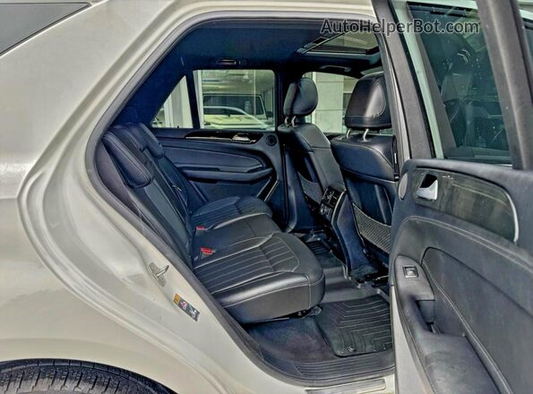 4JGDA6EB6JB072804 2018 MERCEDES-BENZ GLE White Vista interior delantera