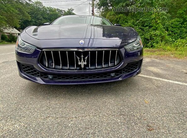 ZAM57YTL2J1270859 2018 MASERATI GHIBLI Синий Панорамный вид салона 360°