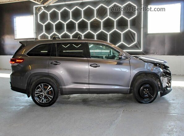 JM1BPAKL7M1336164 2021 MAZDA 3 Черный Передняя правая четверть