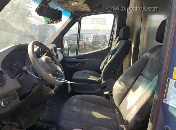 WD4PF0CD6KP052986 2019 MERCEDES-BENZ SPRINTER Серый Вид панели приборов