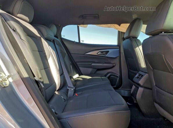 3GN7DNRP8SS207660 2025 CHEVROLET EQUINOX Серебряный Вид подкапотного пространства