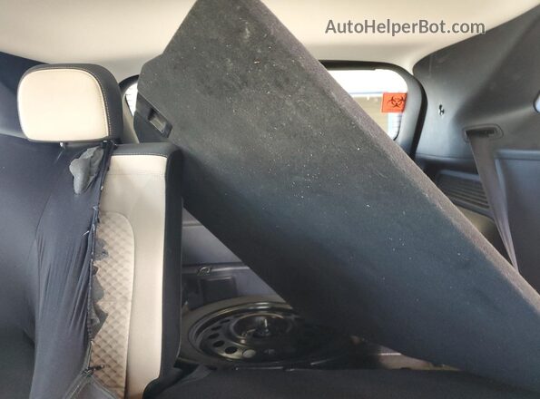 1FMCU0G63MUB00700 2021 FORD ESCAPE Желто-коричневый Вид задней части салона