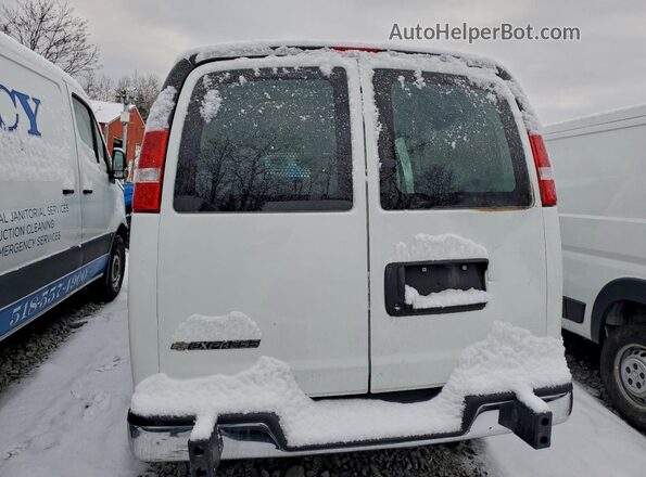 1GCWGAFP6R1138987 2024 CHEVROLET EXPRESS Белый Вид салона спереди
