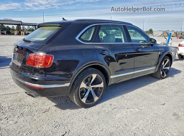 SJAAM2ZV0LC027884 2020 BENTLEY BENTAYGA Черный Передняя правая четверть