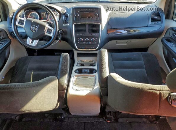 2C4RDGCG0GR323588 2016 DODGE CARAVAN Серебряный Вид щитка приборов