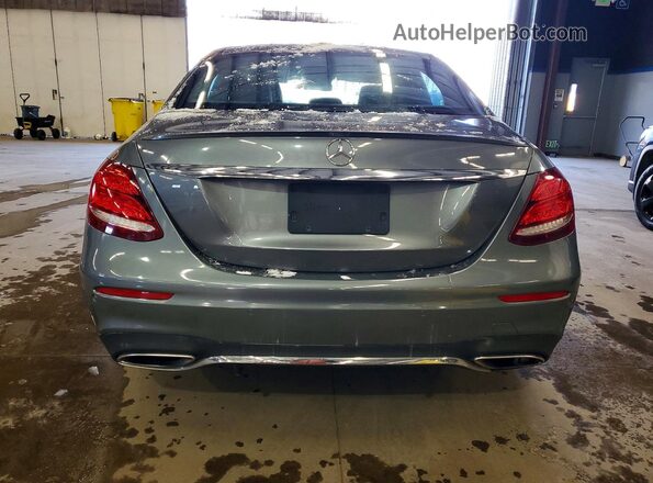 WDDZF4KB2HA203804 2017 MERCEDES-BENZ E Серый Вид салона спереди