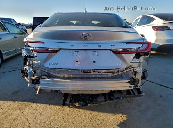 4T1DAACK1TU665242 2026 TOYOTA CAMRY Серебряный Вид салона спереди