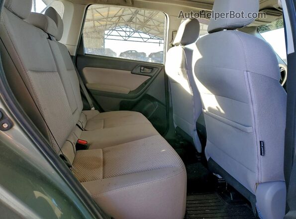 JF2SJADC1GH538221 2016 SUBARU FORESTER 2.5 Зеленый Вид задней части салона