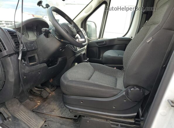 3C6LRVDG1SE516554 2025 RAM PROMASTER White Вид панелі приладів