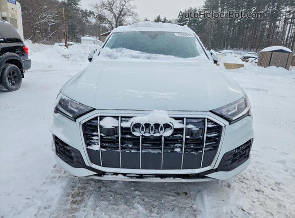 WA1LXBF76ND014598 2022 AUDI Q7 White Widok z tyłu