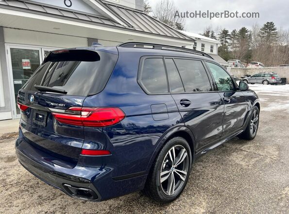 5UXCW2C06N9J79973 2022 BMW X7 Blue Widok z przodu
