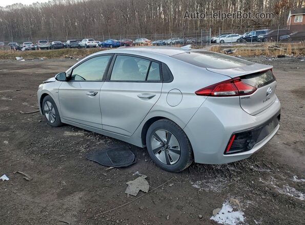 KMHC65LC1HU032292 2017 HYUNDAI IONIQ Серебряный Задняя правая четверть